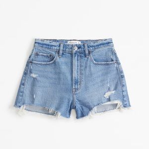 Abercrombie Curve Love Ultra High Rise Mom Short - Size 26